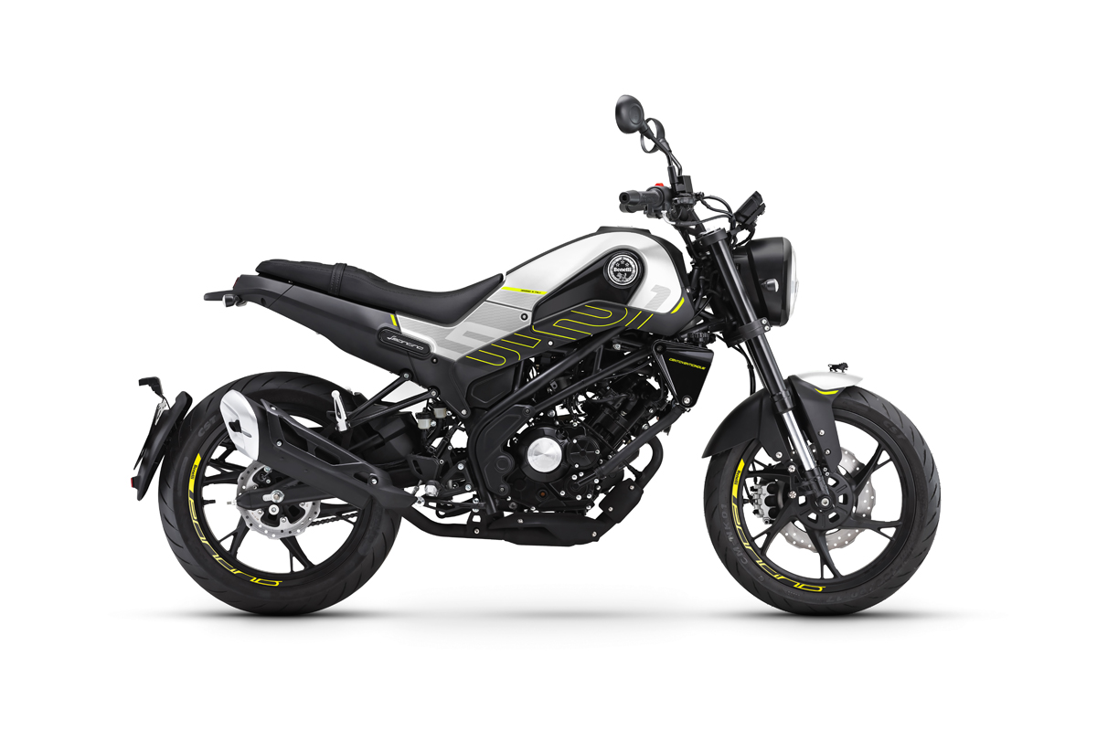 Benelli Leoncino 125